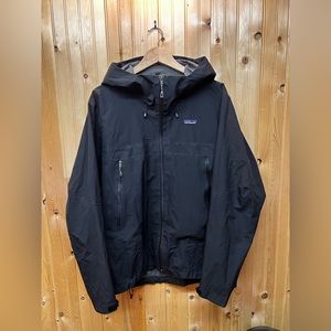 Patagonia Men’s Large Cloud Ridge Jacket